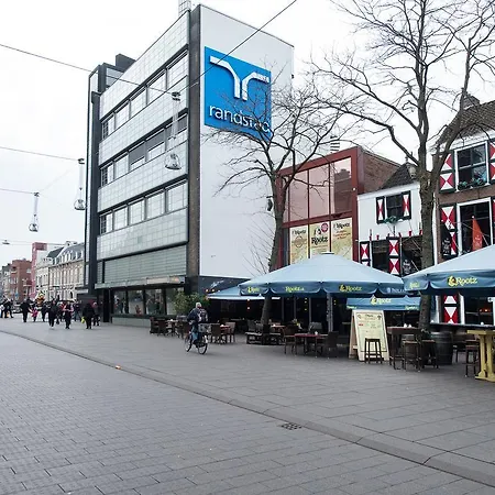 Bizstay Market View